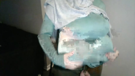 boywithhugeboobs  27-01-2022